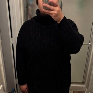 Women's Black Turtleneck Tunic Sweater-Size XL